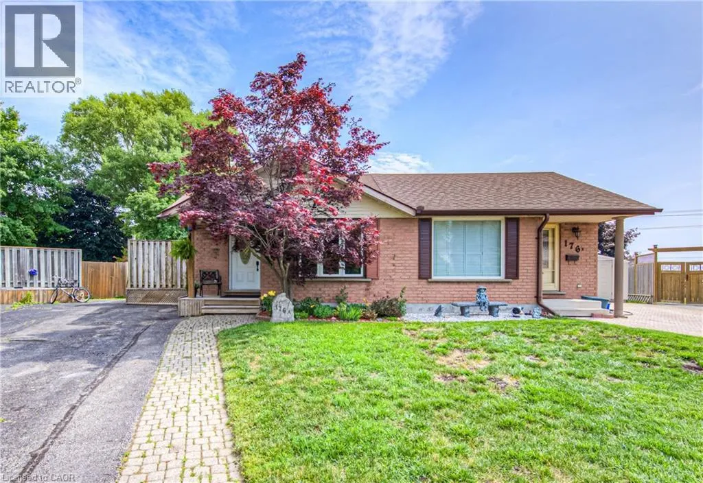 176A COGHILL Place Unit# A, #A