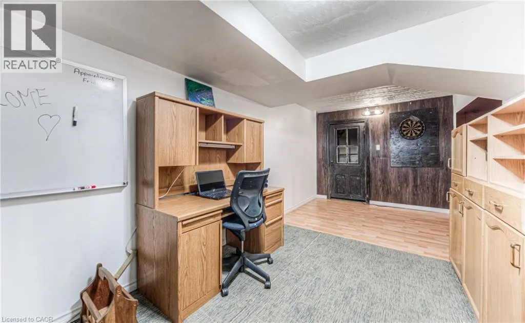 176A COGHILL Place Unit# A, #A