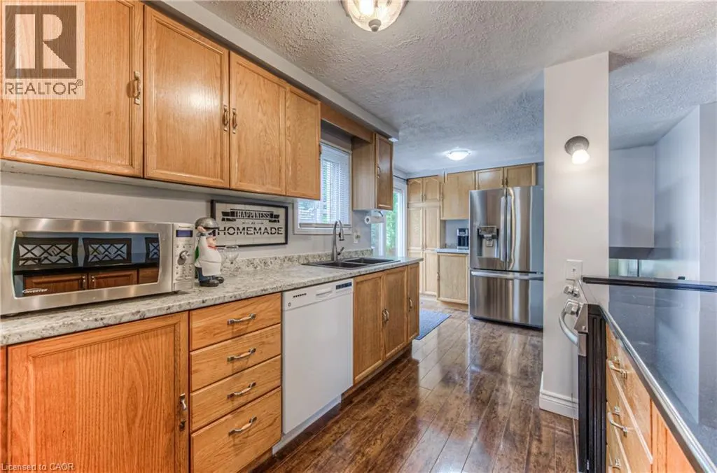 176A COGHILL Place Unit# A, #A