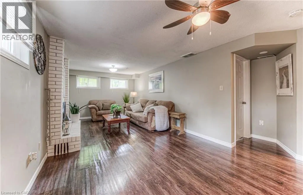 176A COGHILL Place Unit# A, #A