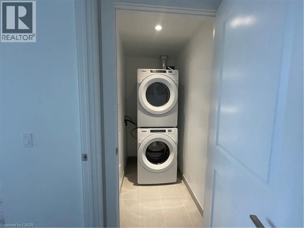 15 GLEBE Street Unit# 1108, #1108
