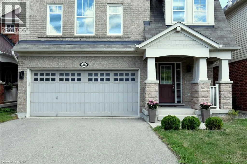 38 CRANSTON Street