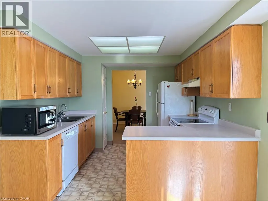 265 WESTCOURT Place Unit# 608, #608