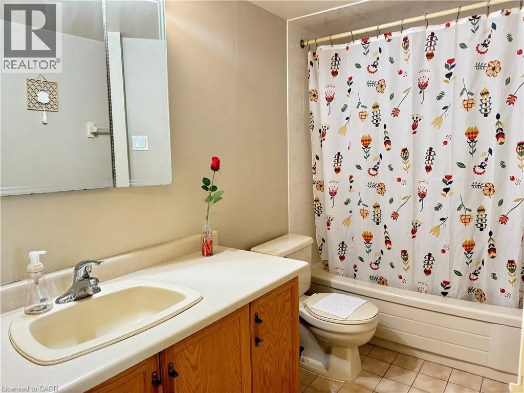 265 WESTCOURT Place Unit# 608, #608