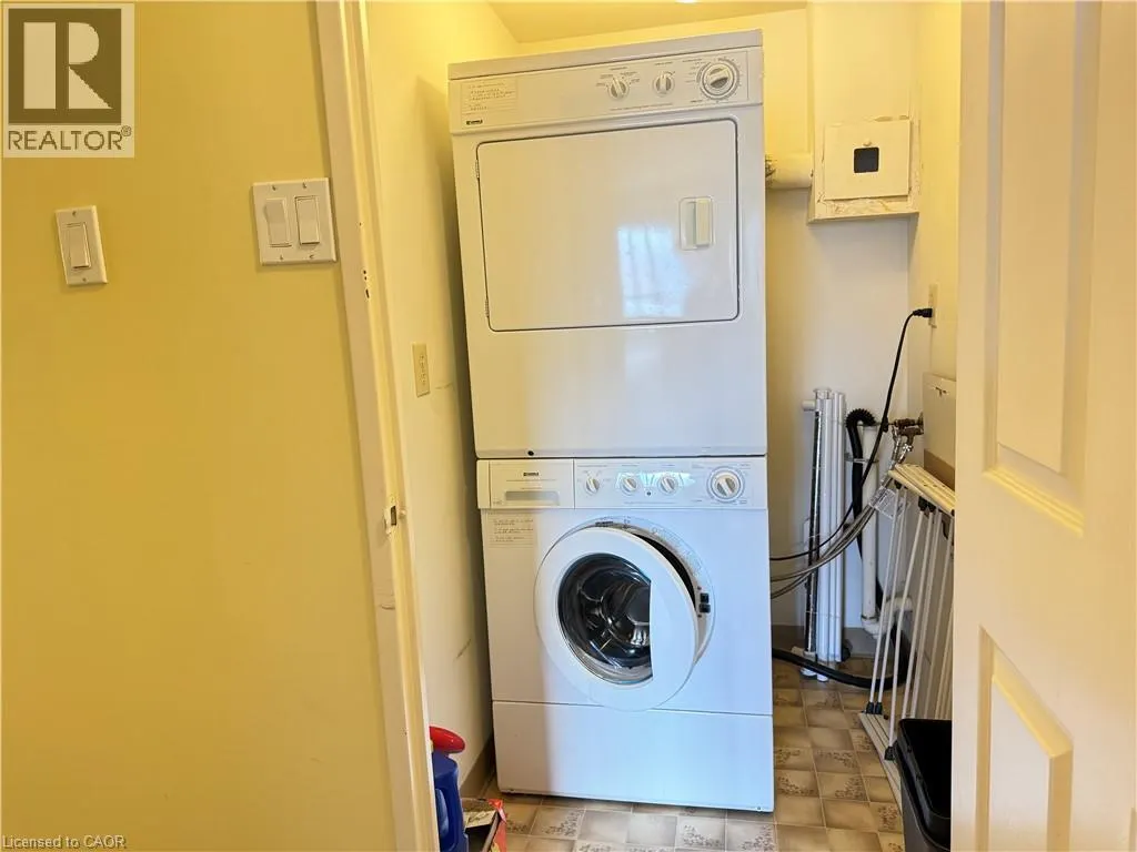 265 WESTCOURT Place Unit# 608, #608