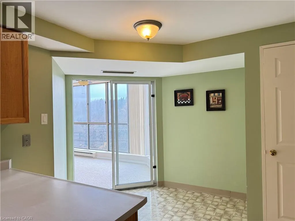 265 WESTCOURT Place Unit# 608, #608