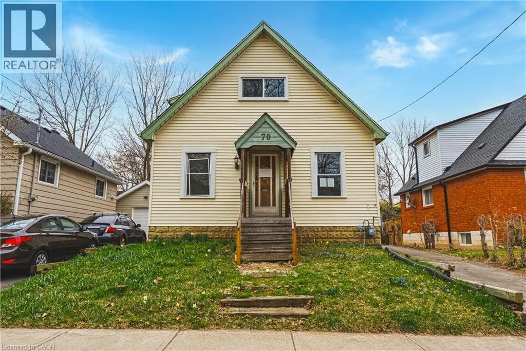 70 HILLVIEW Street