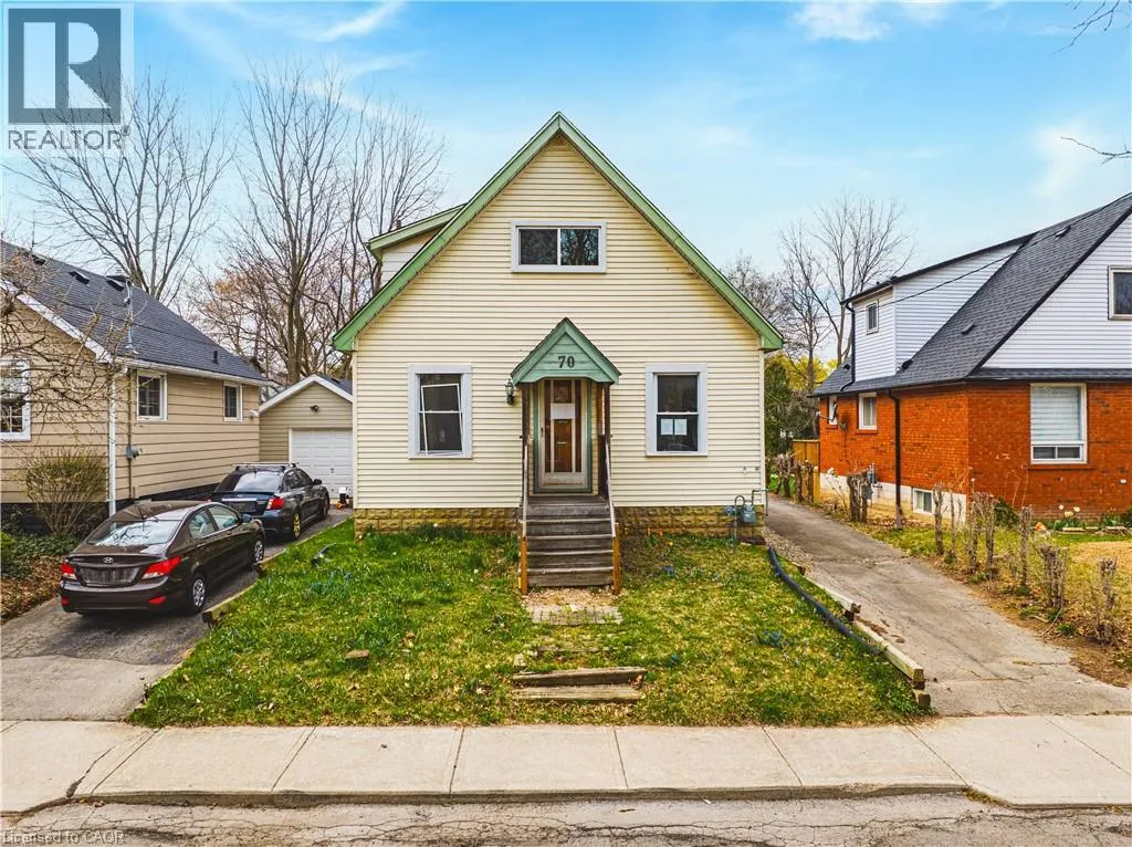 70 HILLVIEW Street