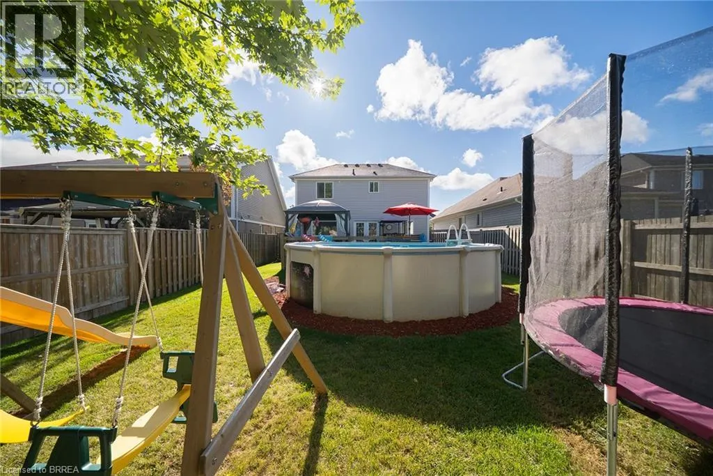22 HOLLINRAKE Avenue