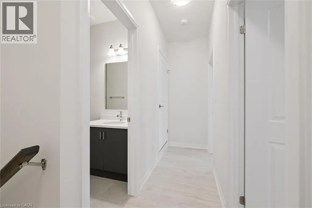 525 ERINBROOK Drive Unit# B039 #B039