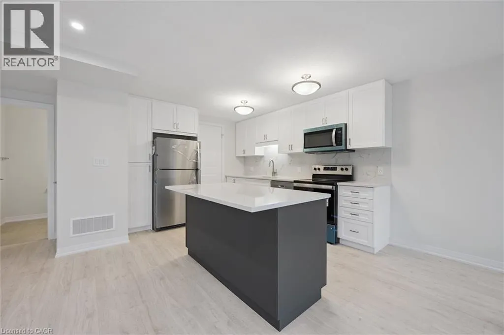 525 ERINBROOK Drive Unit# B039 #B039