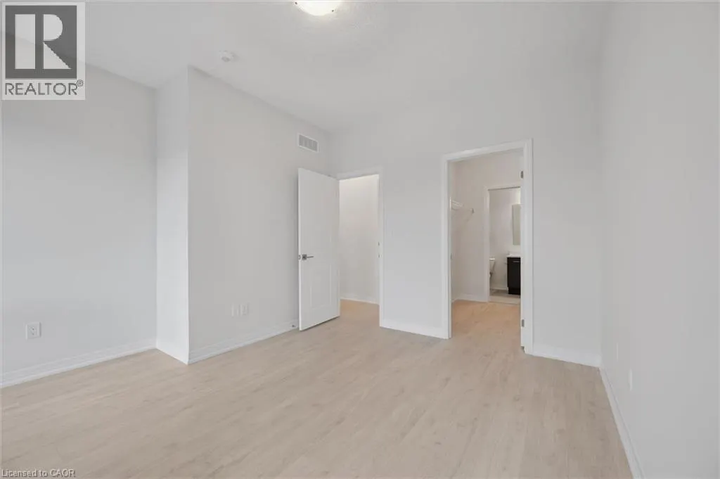 525 ERINBROOK Drive Unit# B039 #B039