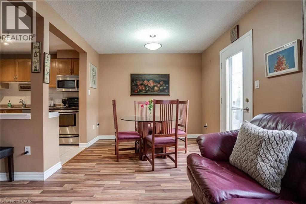 1809 UPPER WENTWORTH Street Unit# 11, #11