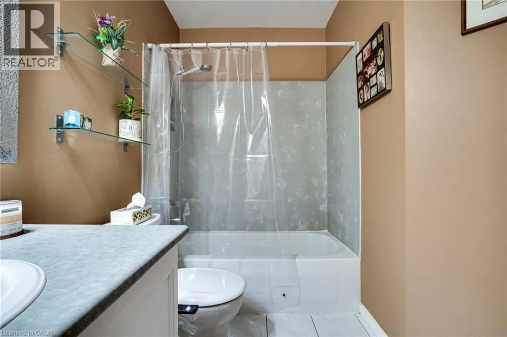 1809 UPPER WENTWORTH Street Unit# 11, #11