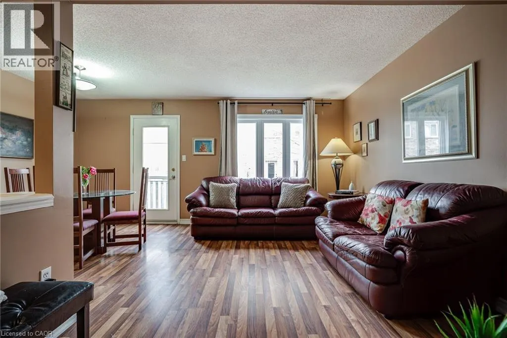 1809 UPPER WENTWORTH Street Unit# 11, #11