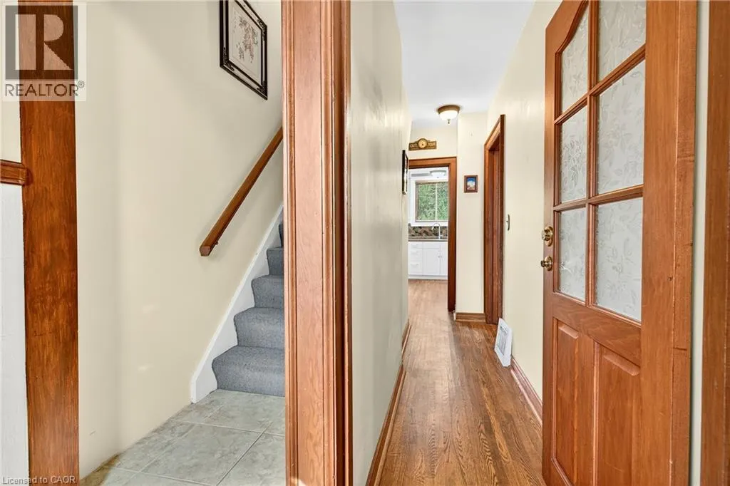 1025 KING Road