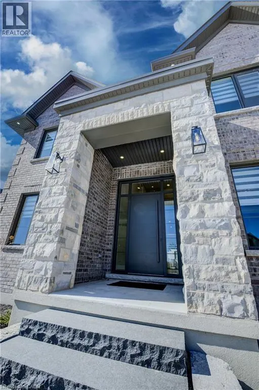 47 PIONEER RIDGE Drive