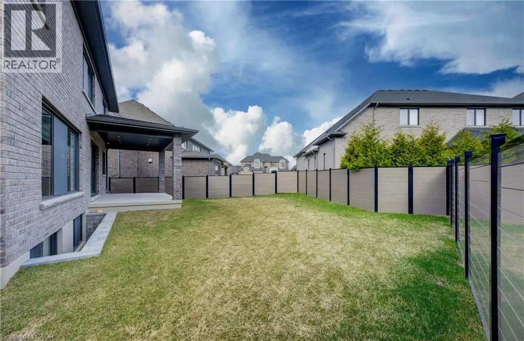 47 PIONEER RIDGE Drive