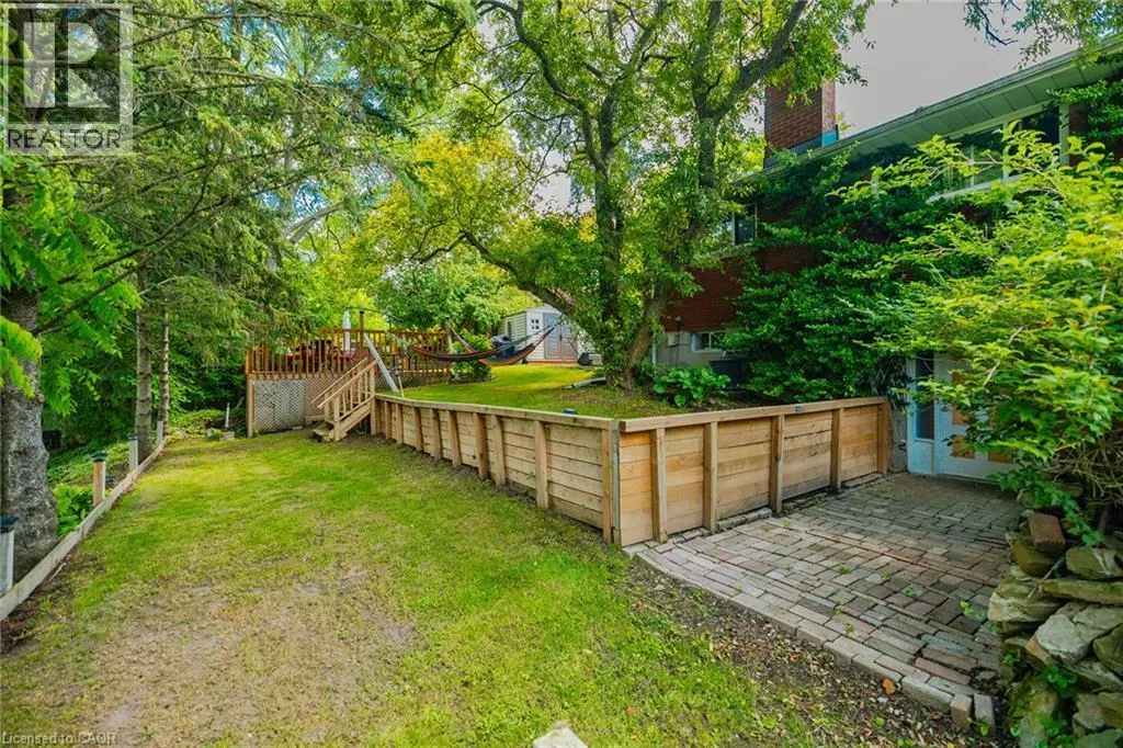 392 FISCHER HALLMAN Road