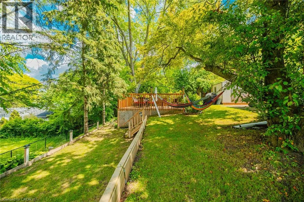 392 FISCHER HALLMAN Road