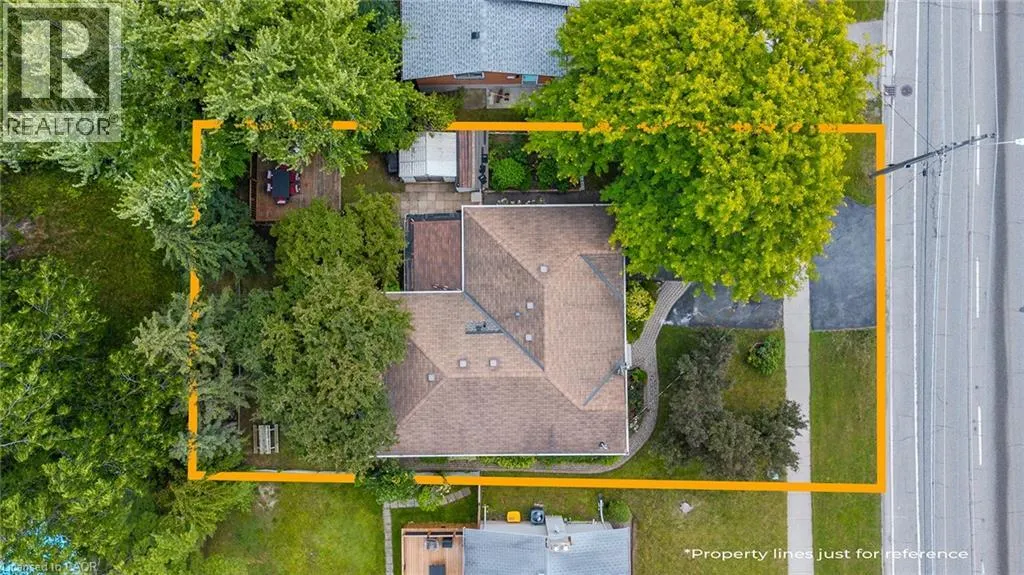 392 FISCHER HALLMAN Road