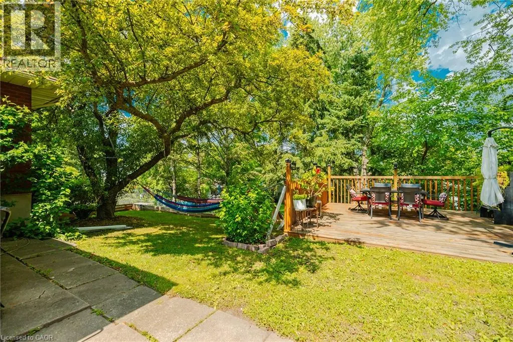 392 FISCHER HALLMAN Road