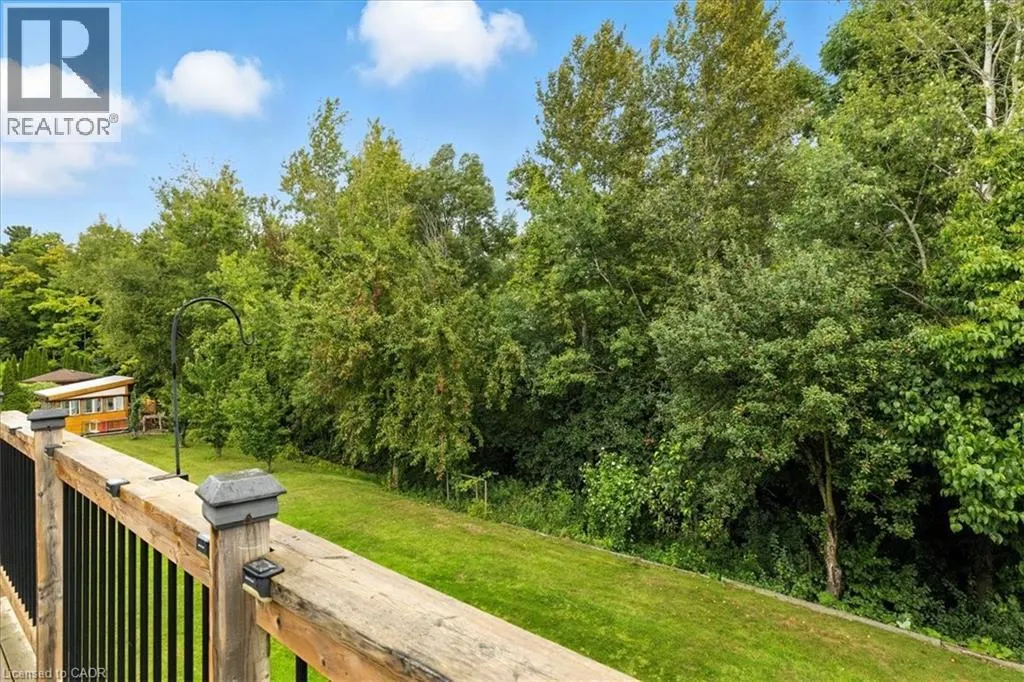 122 BRIARMEADOW Place