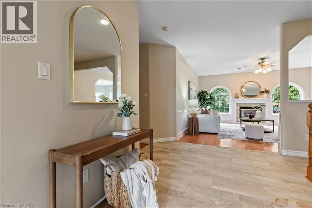 122 BRIARMEADOW Place
