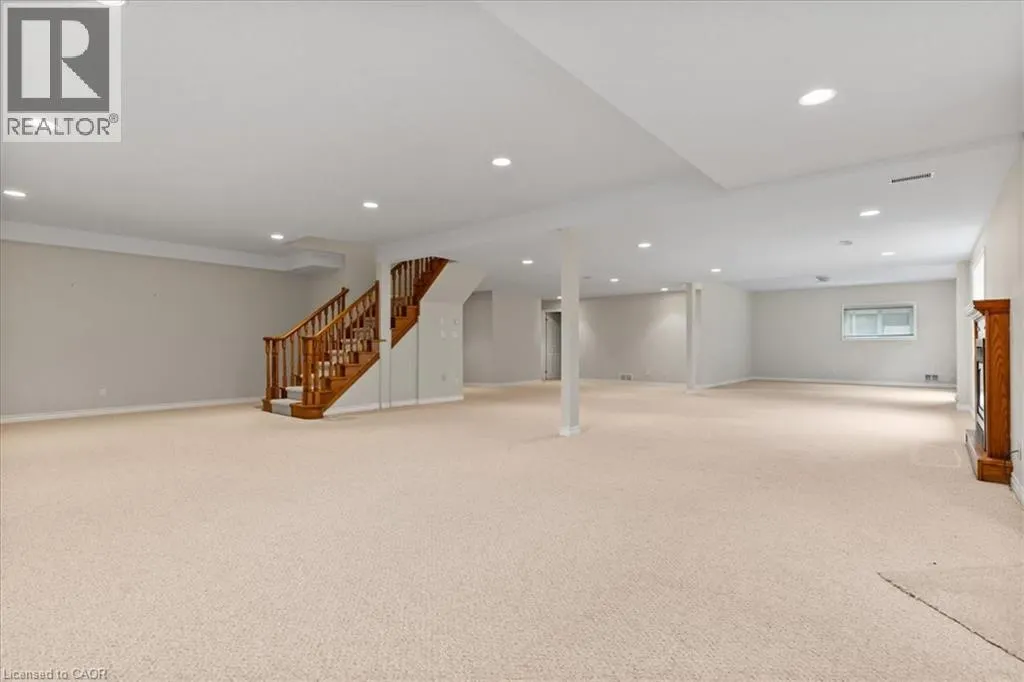 122 BRIARMEADOW Place