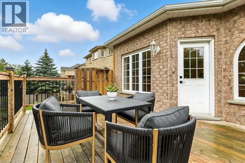 122 BRIARMEADOW Place