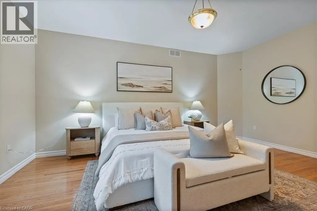122 BRIARMEADOW Place