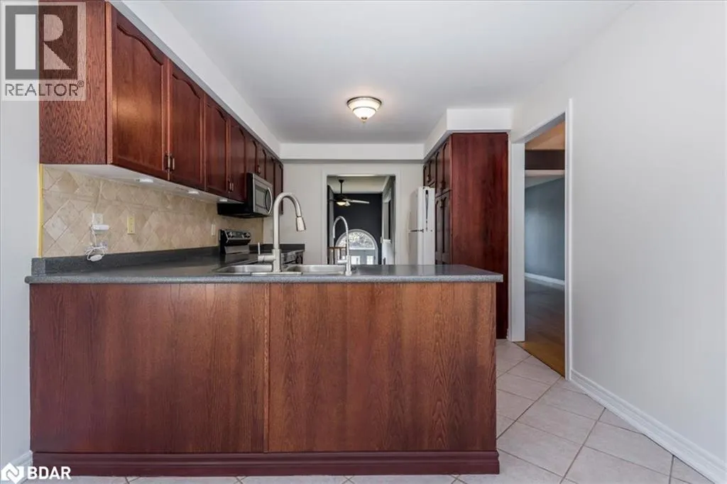 37 MARSELLUS Drive