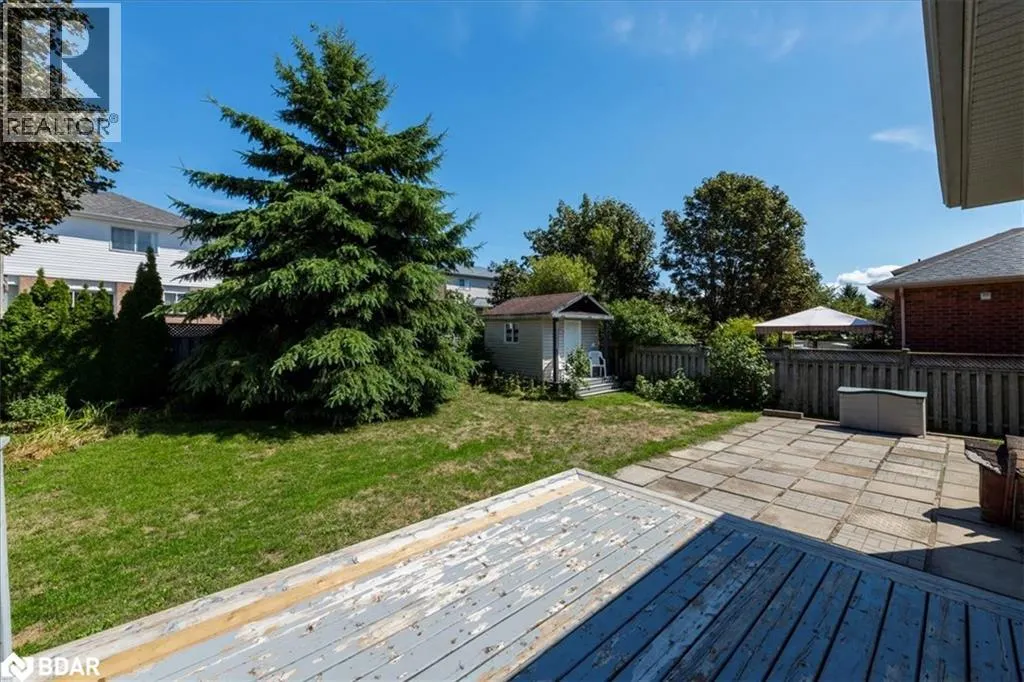 37 MARSELLUS Drive