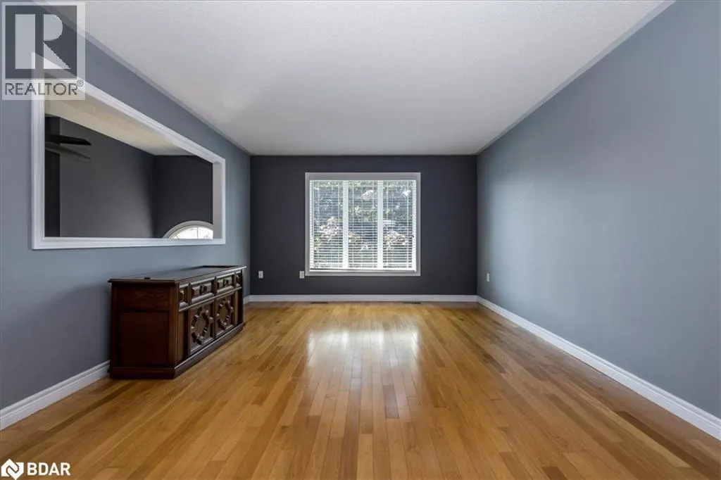 37 MARSELLUS Drive