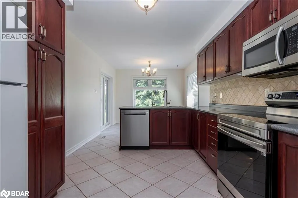 37 MARSELLUS Drive