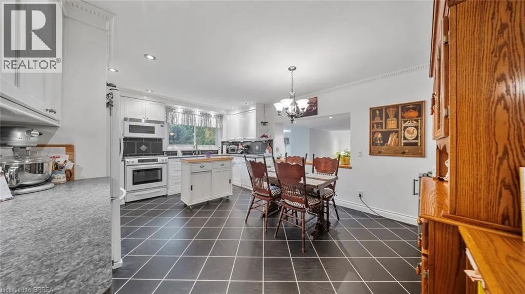 48 MCGILL Road