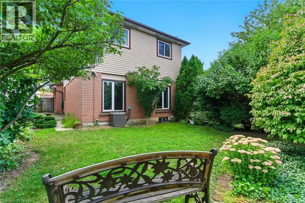 39 MEGNA Court
