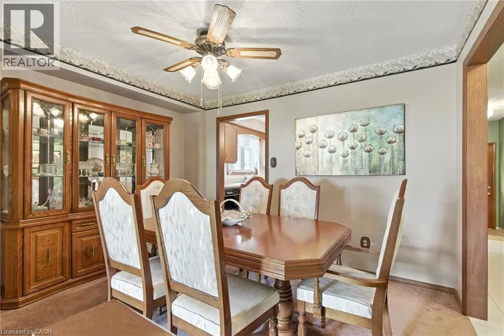 39 MEGNA Court