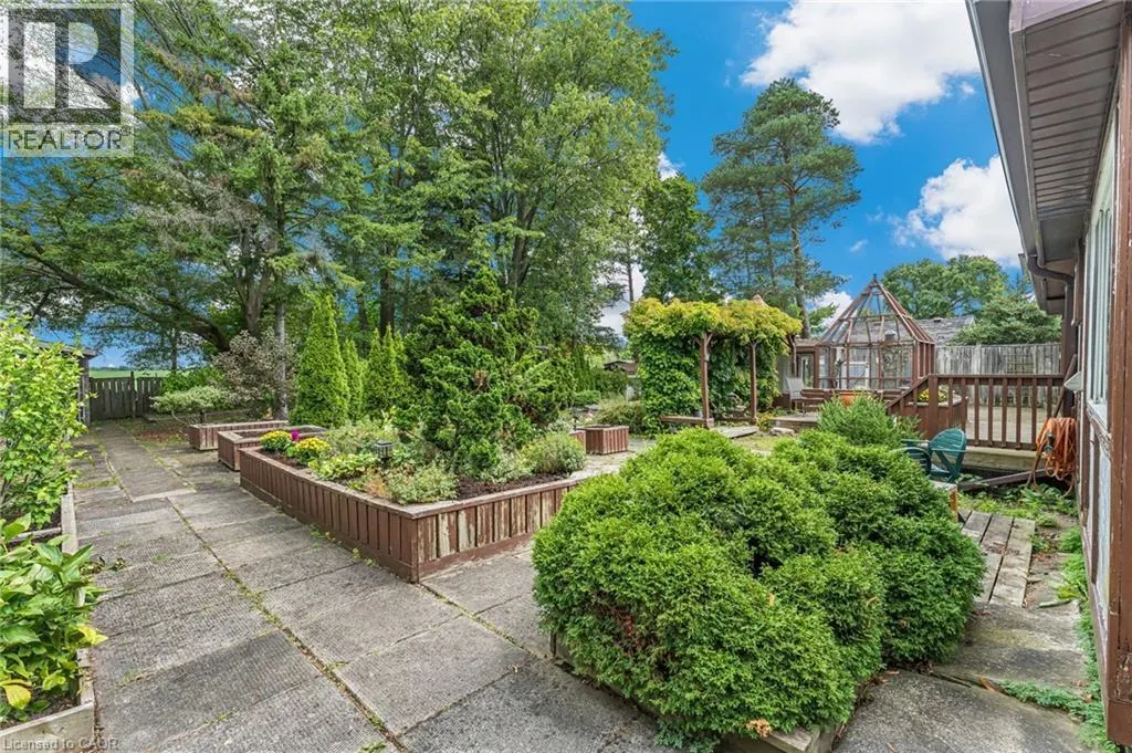 614 GOLF CLUB Road
