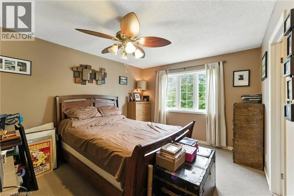 16 GRAYSTONE Court