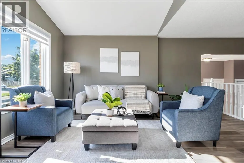 5 CORK Crescent