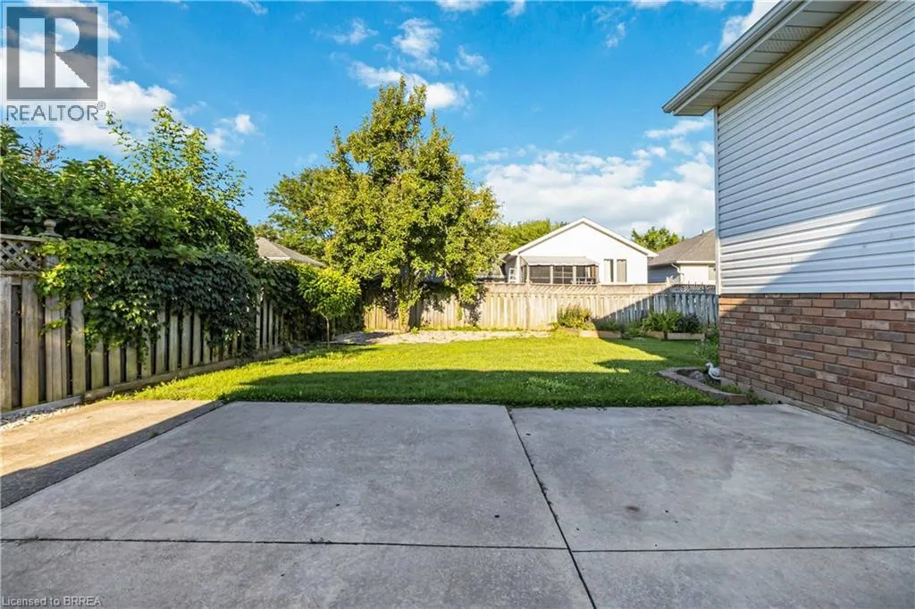5 CORK Crescent