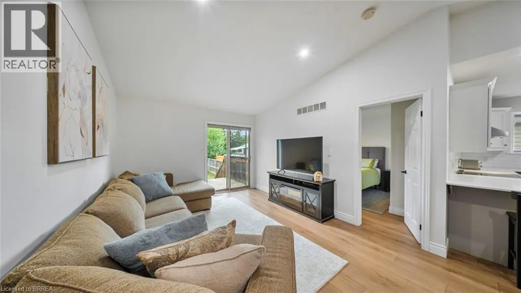 12 STEED Court