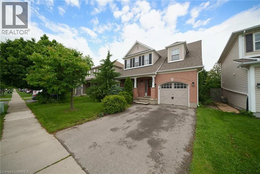 12 GAYDON Way