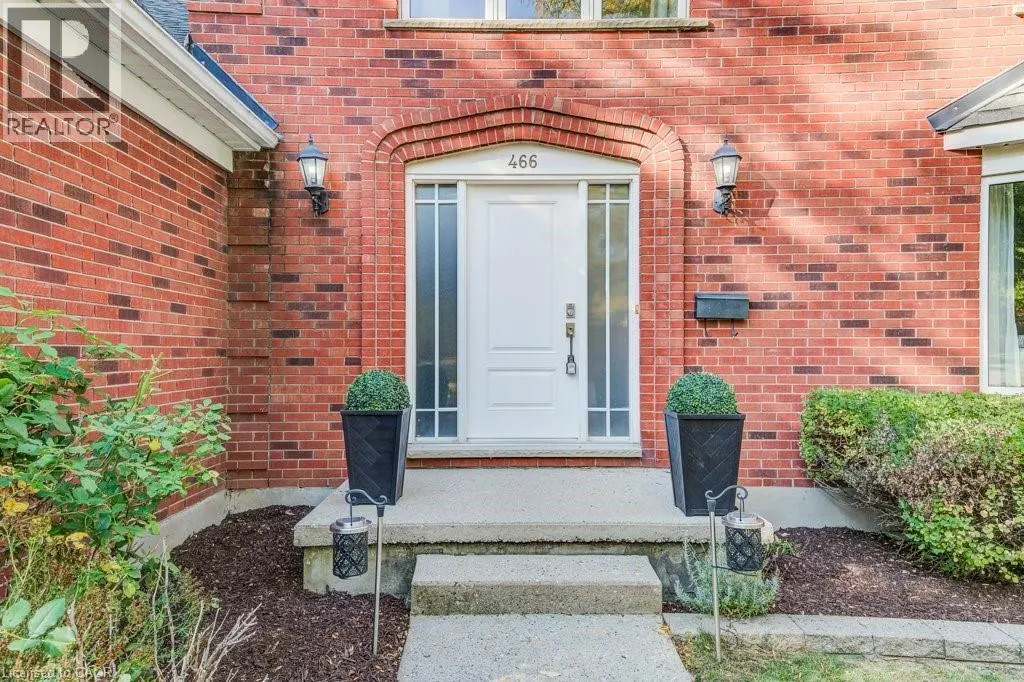 466 KINGSFORD Place
