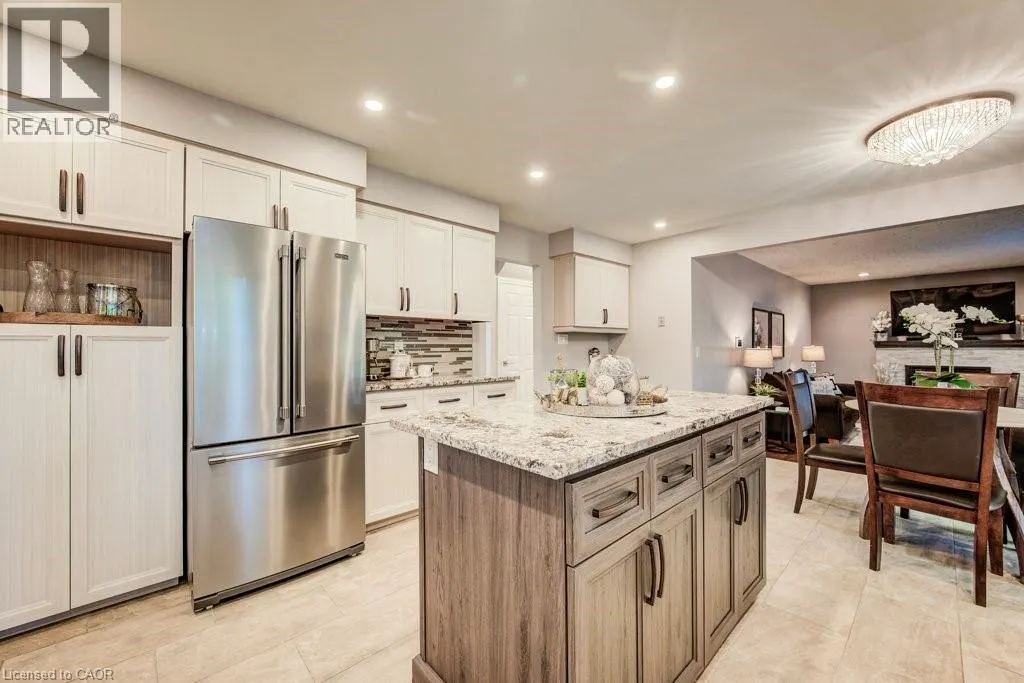 466 KINGSFORD Place