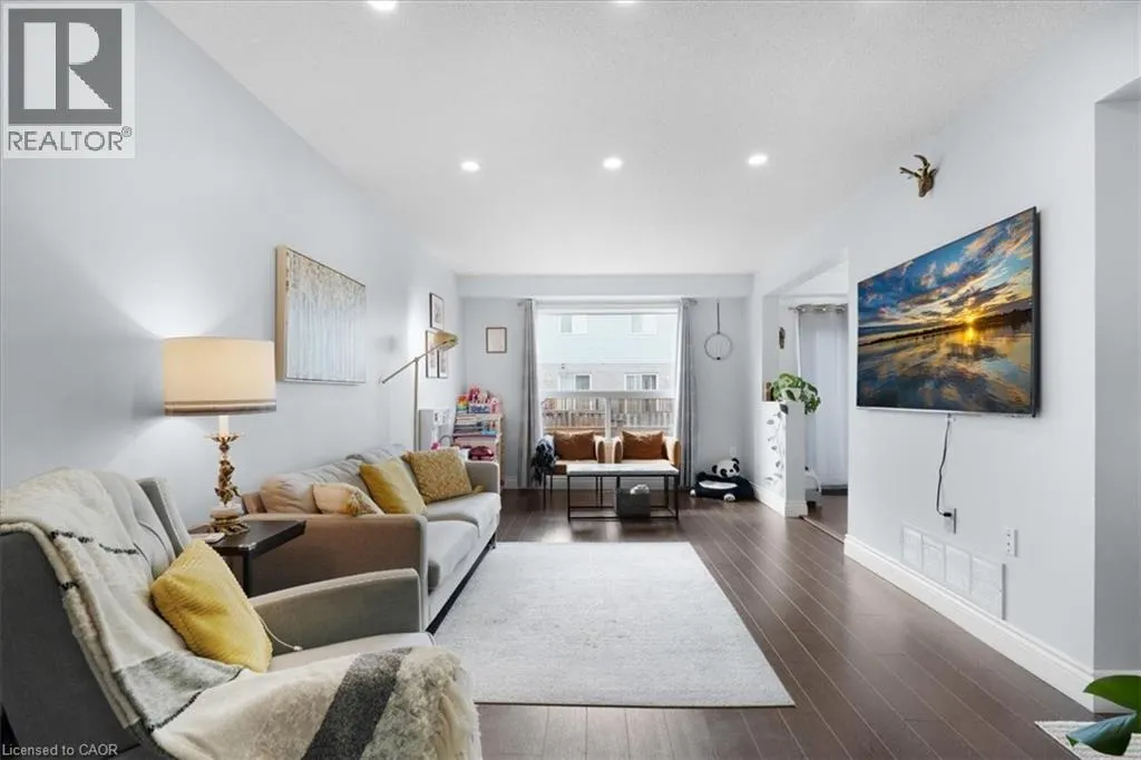 104 FRANCES Avenue Unit# 27, #27