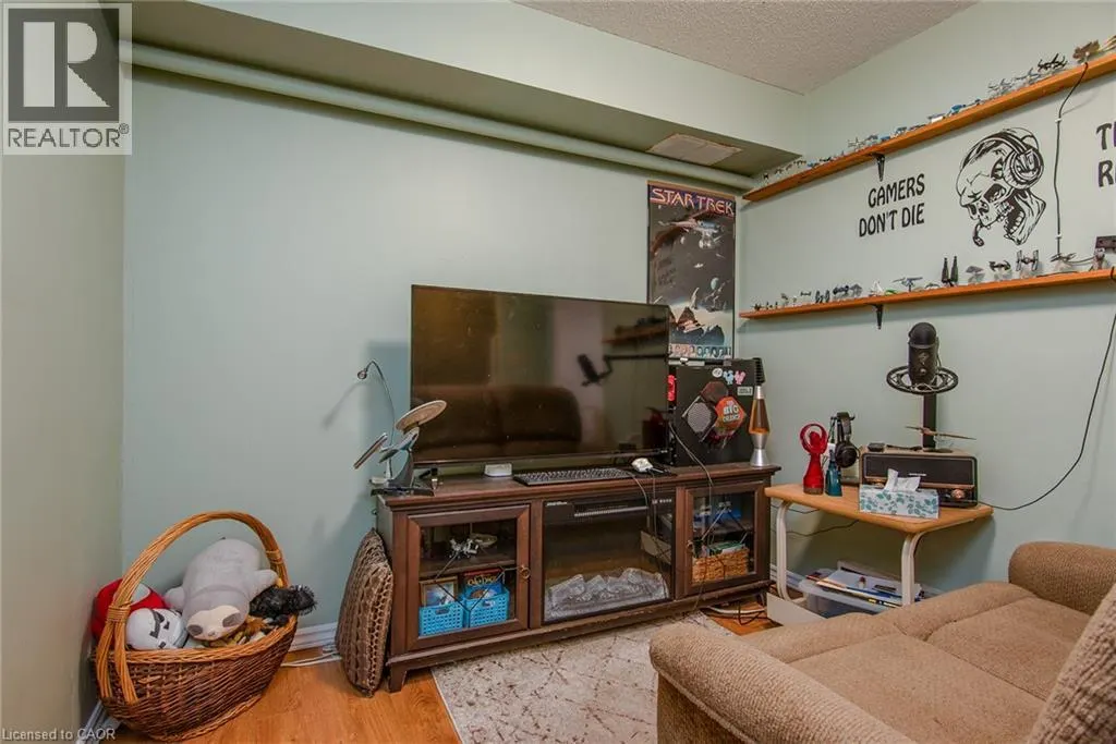 465 BEECHWOOD Place Unit# 2, #2