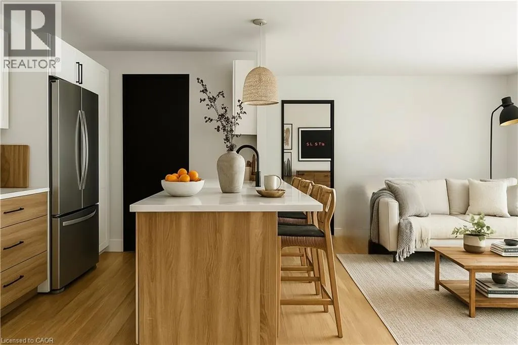 215 RAGLAN Street Unit# 3, #3