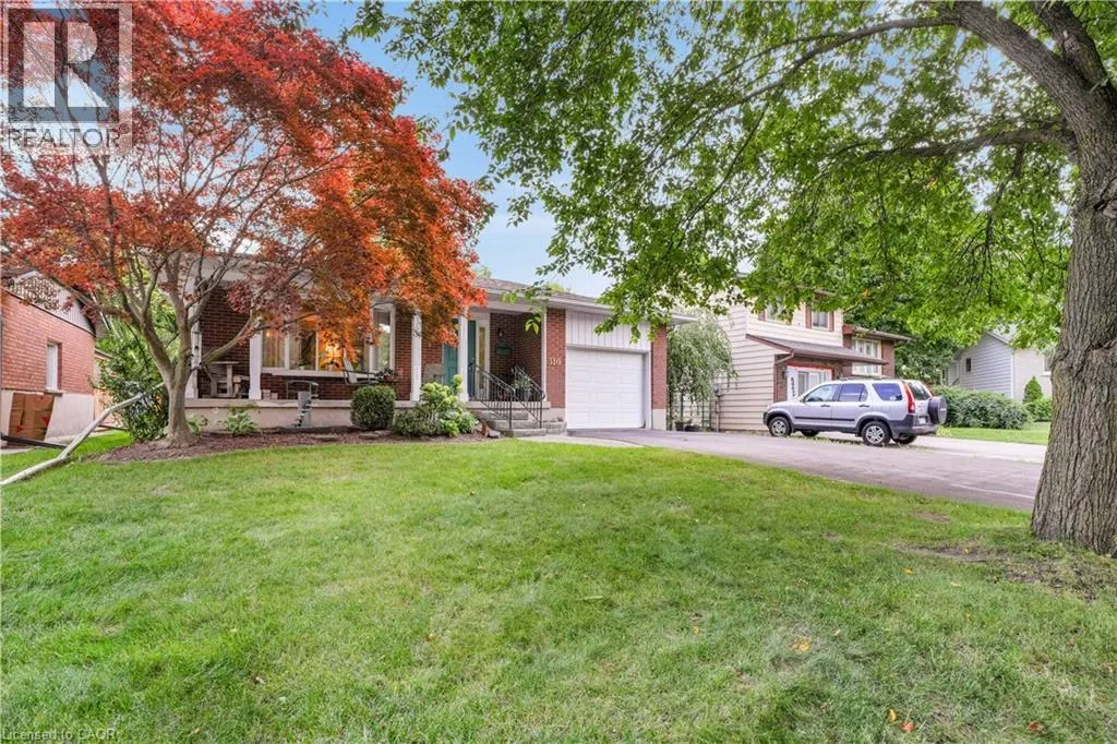 310 DALESIDE Place